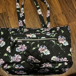 Vera Bradley floating pansies work tote